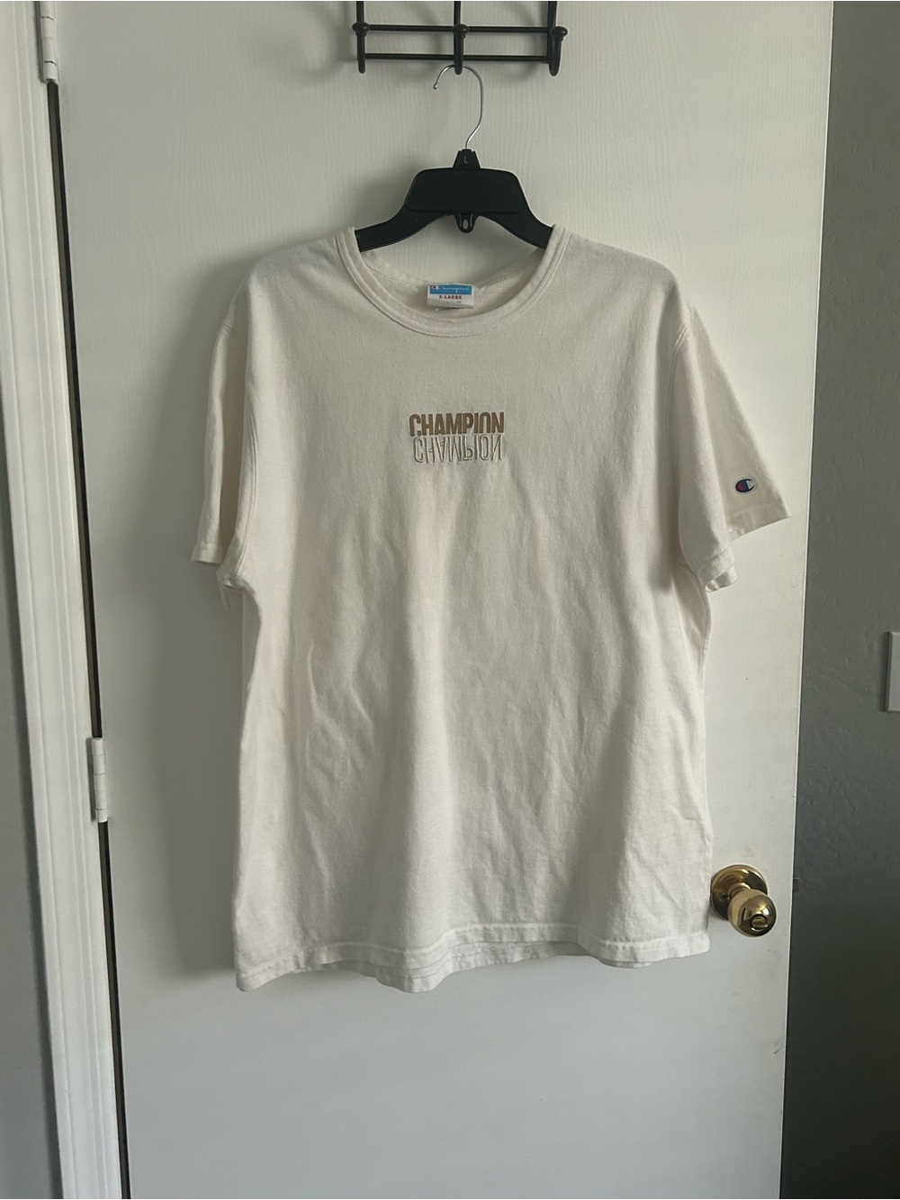Champion Men's Cream Logo T-Shirt 100% cotton embroidered well made casual